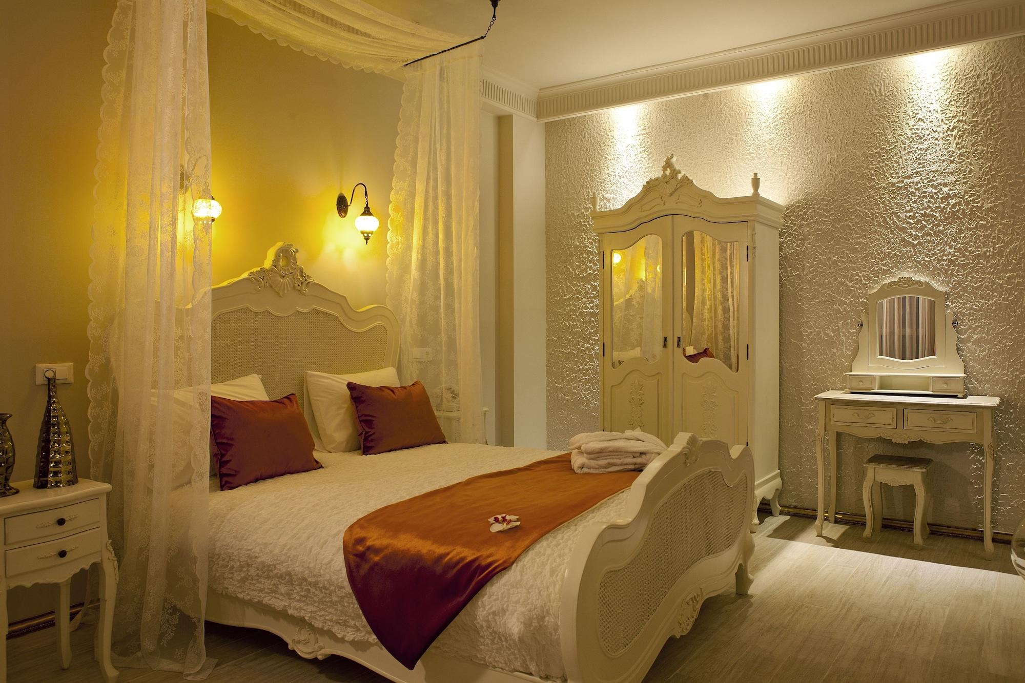 Selection Suites Istanbul Room photo
